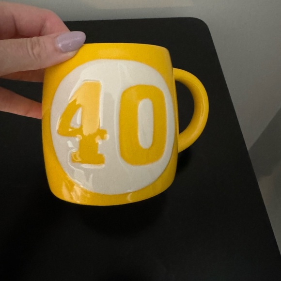 Brand New 40, I’m not OLD, I’m EPIC Mug - Picture 3 of 4